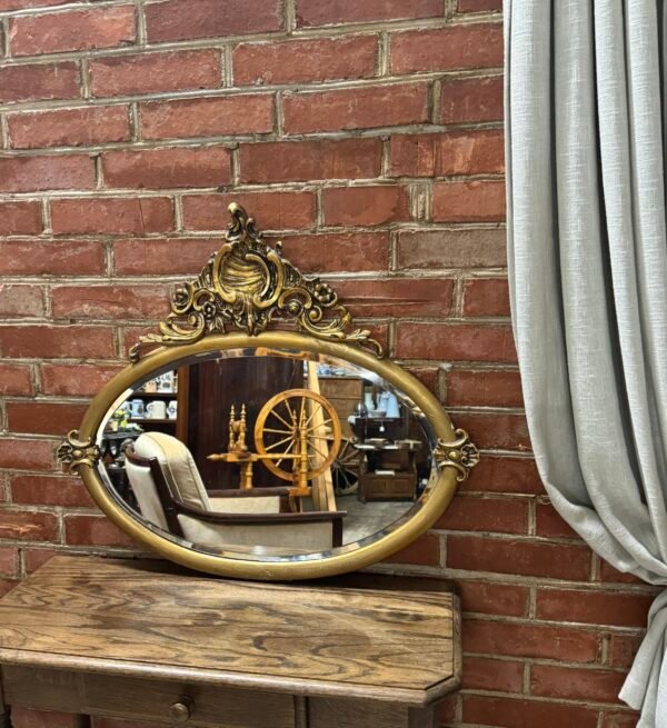 senovinis veidrodis mediniu rėmu