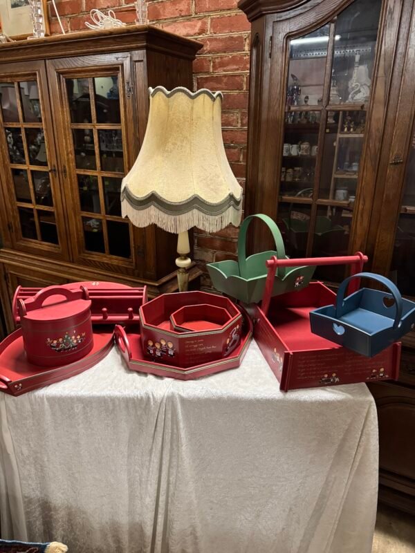 mediniai serviravimo dirbiniai pagaminti Norvegijoje