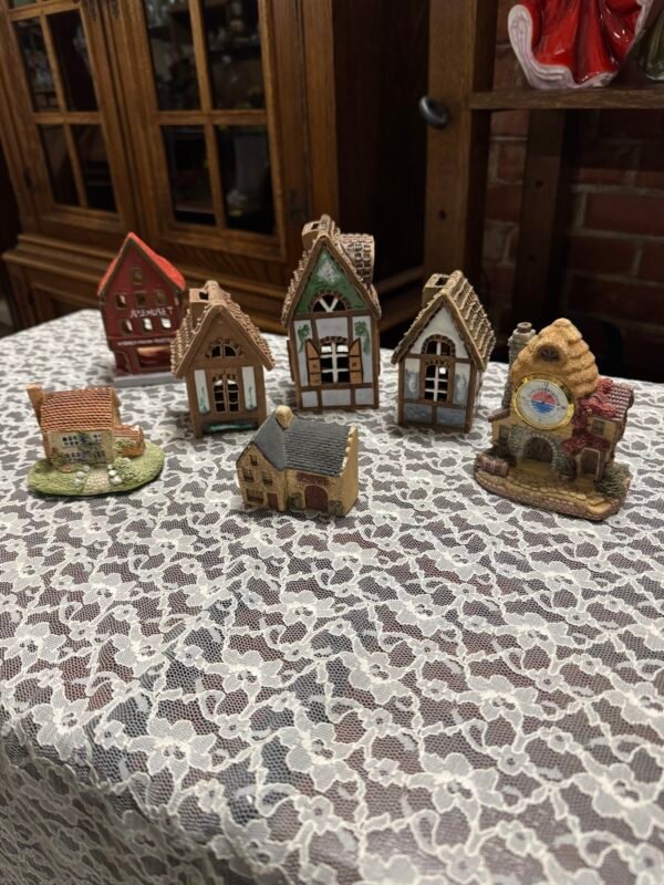 Keramikiniai namukai