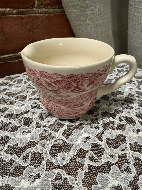 Angliško porceliano grietinėlės indas