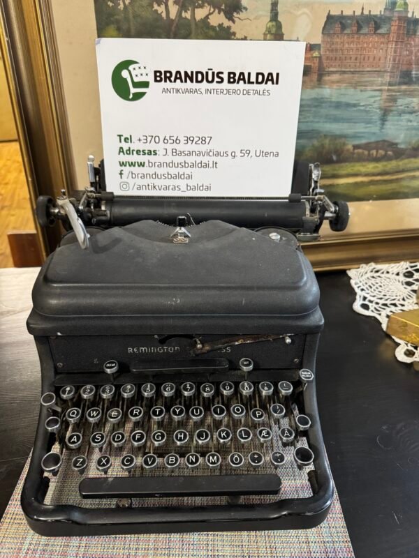 senovinės spausdinimo mašinėlės