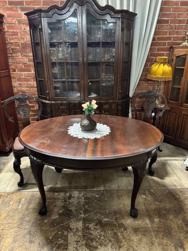 Senovinis valgomojo stalas su įdėklais