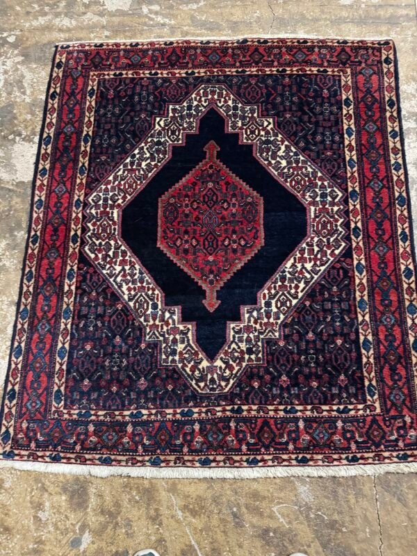 Pakistano gamybos minkštas vilnonis kilimas