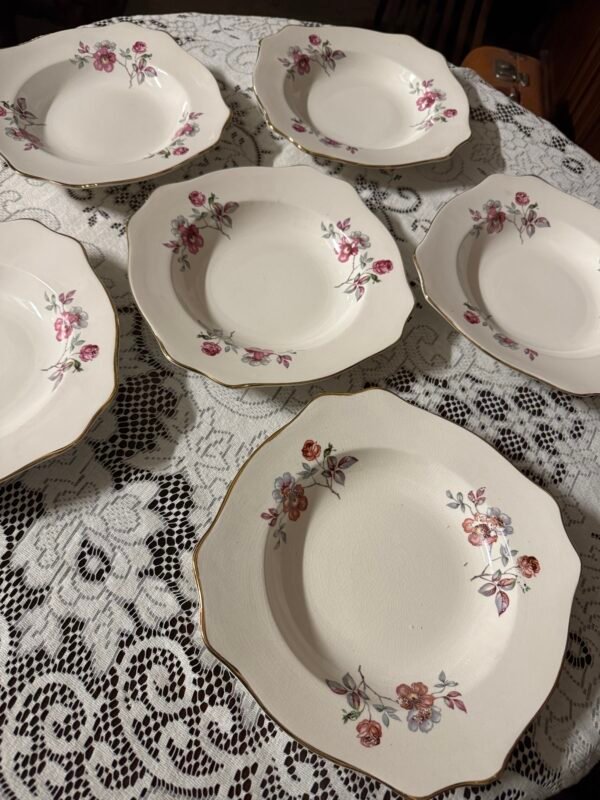 Porcelianiniai dubenėliai